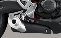 Honda CB150R 2024 sở hữu giao diện mới với phong cách của cỗ máy 1300 phân khối