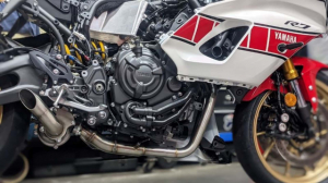 Yamaha R7 quá yếu và cần được trang bị Turbo?