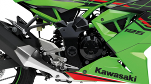Kawasaki cập nhật phiên bản mới cho mẫu xe côn tay 125cc DOHC ít người biết tới